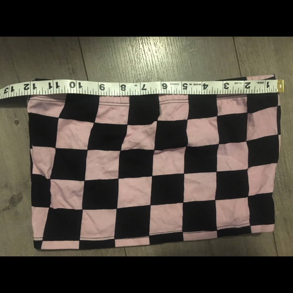Halter top - Picture 3 of 4